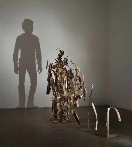 sculptures-lurking-in-the-shadows-2